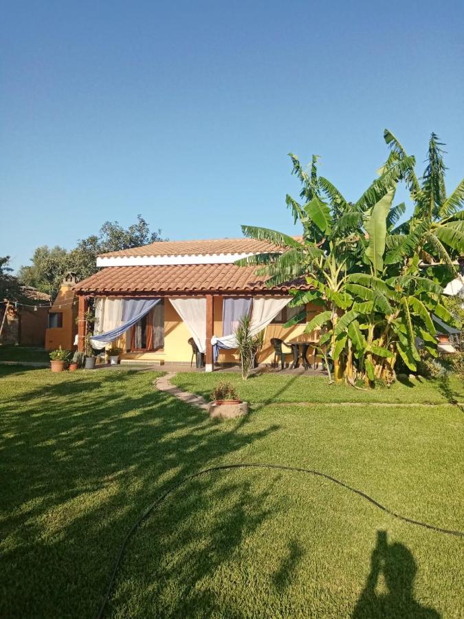 Is Cuccus Panzió Masainas Kültér fotó