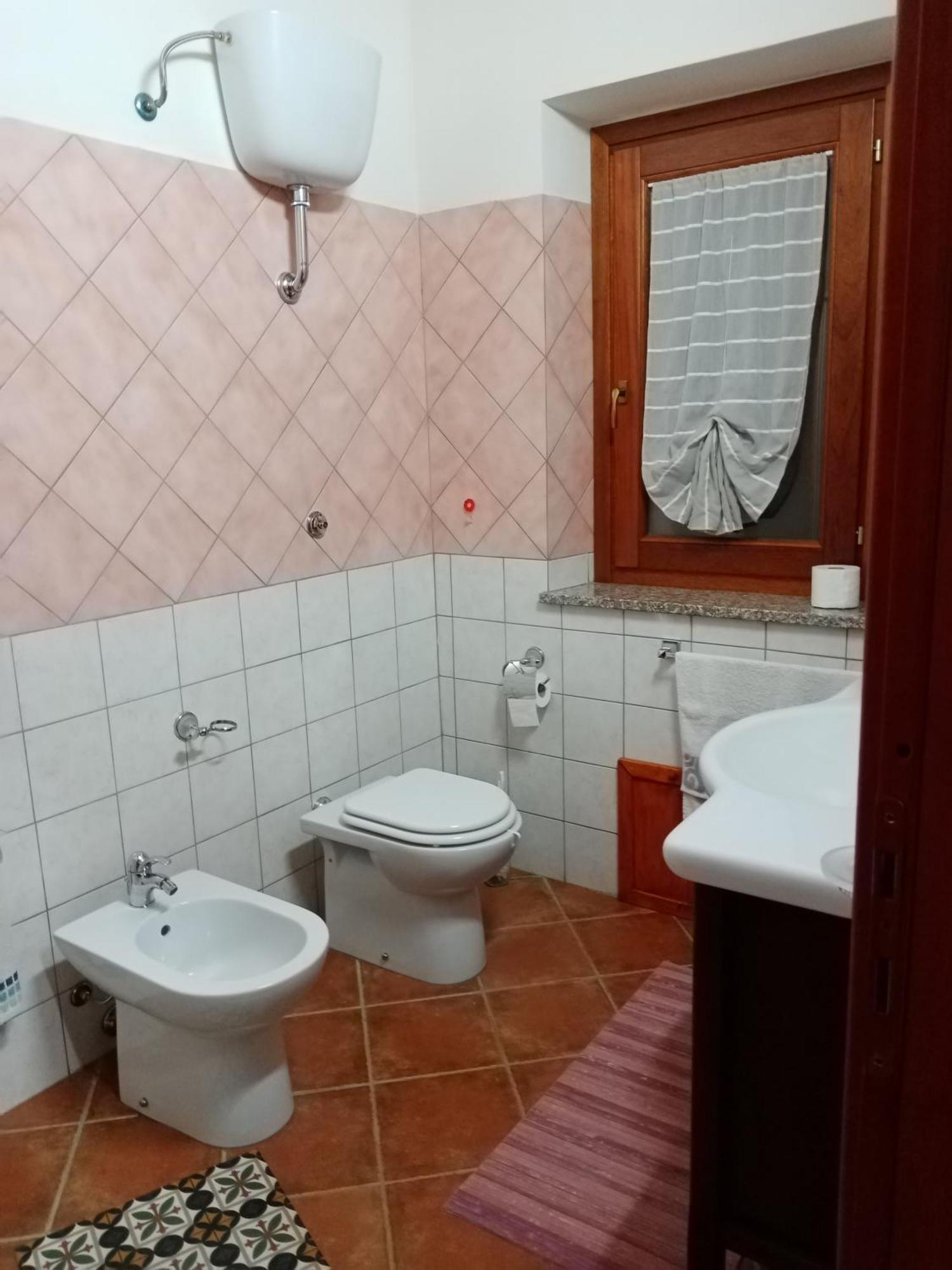 Is Cuccus Panzió Masainas Szoba fotó