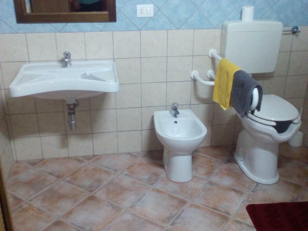 Is Cuccus Panzió Masainas Kültér fotó